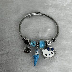 461 Blue Hello Kitty Bracelet cute